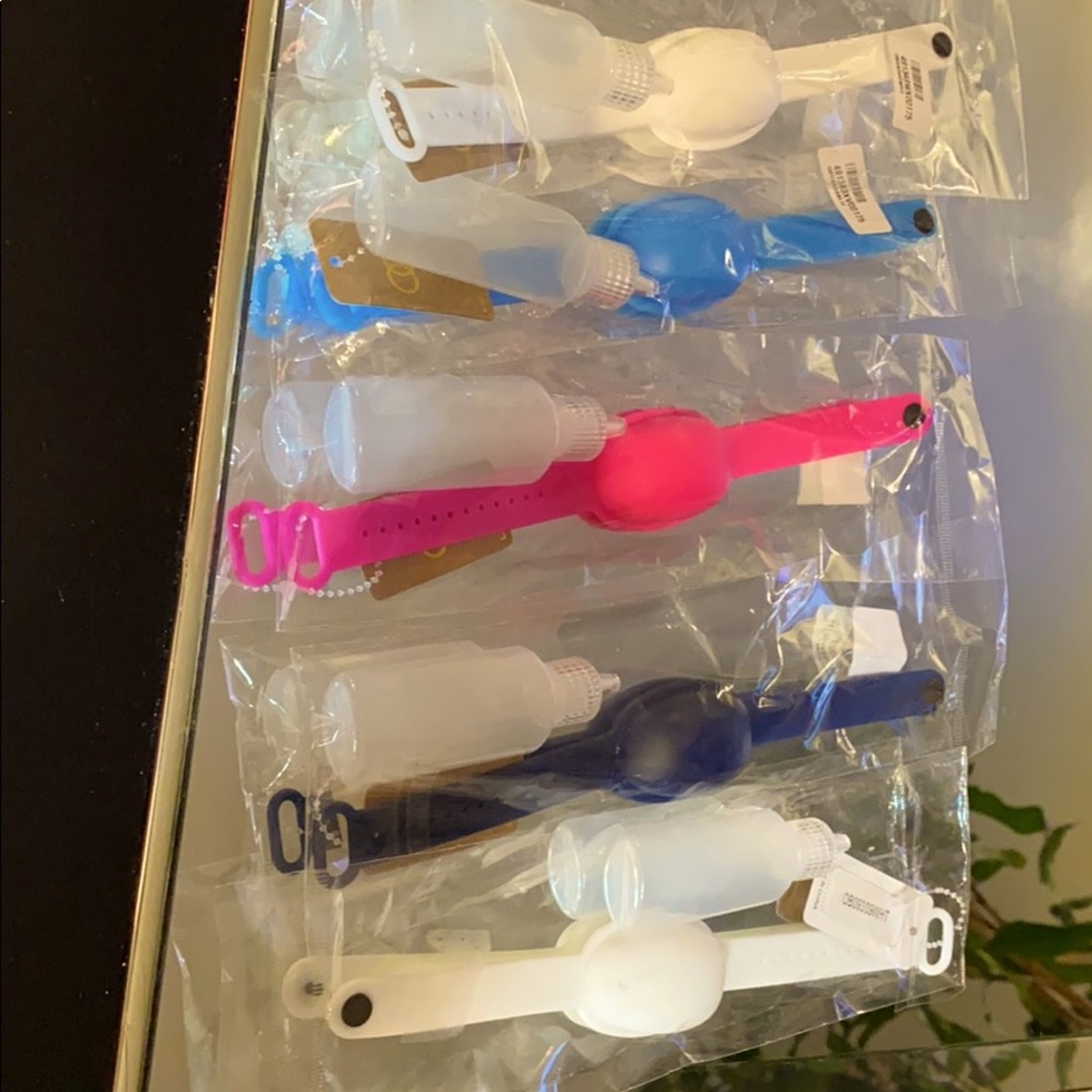 Wristband Hand Dispensers Bracelet